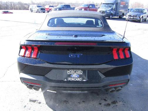 2025 Ford Mustang GT Premium