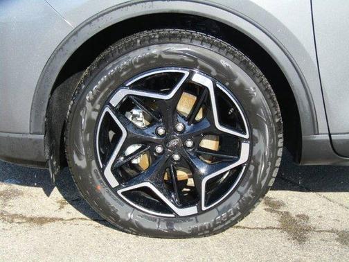 2026 Ford Escape Platinum