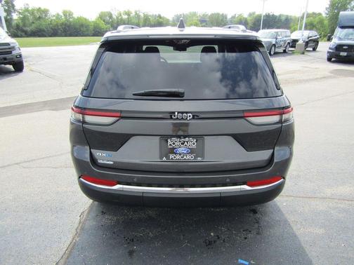 2022 Jeep Grand Cherokee 4xe Base