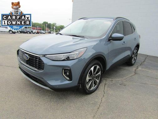 2023 Ford Escape Platinum