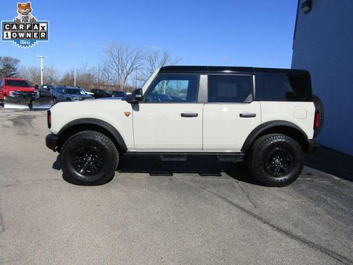 Desert Sand 2025 Ford Bronco Badlands