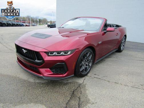 Molten 2025 Ford Mustang GT Premium
