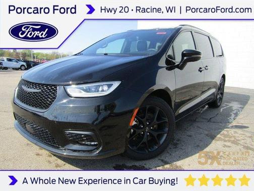 Diamond Black 2025 Chrysler Pacifica Limited
