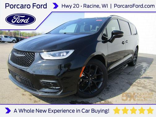 Diamond Black 2025 Chrysler Pacifica Limited