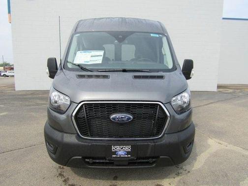 2025 Ford Transit-250 148 WB Medium Roof Cargo