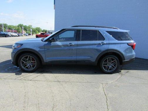 Vapor Blue Metallic 2026 Ford Explorer ST