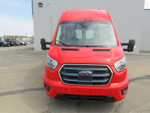 2024 Ford E-Transit Base