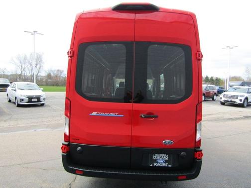 2024 Ford E-Transit Base