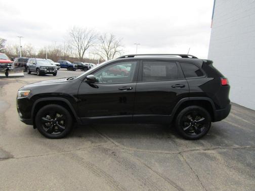 Diamond Black 2020 Jeep Cherokee Latitude Plus