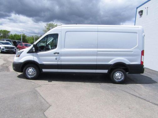 2025 Ford Transit-350 148 WB Medium Roof Cargo