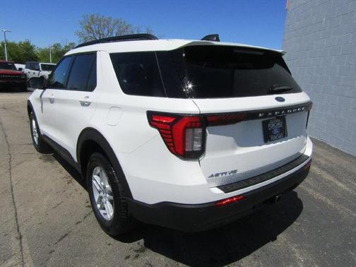 Star White 2026 Ford Explorer Active