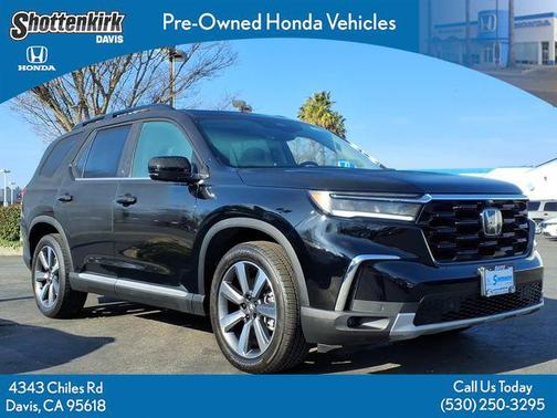 2025 Honda Pilot Elite