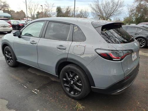 2025 Honda HR-V 2WD Sport