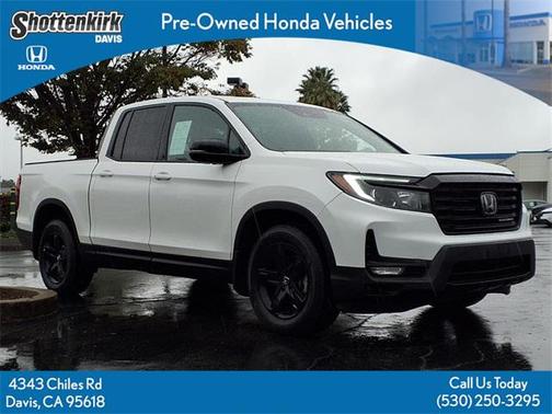 2023 Honda Ridgeline Black