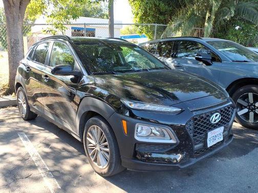 Ultra Black 2021 Hyundai KONA SEL