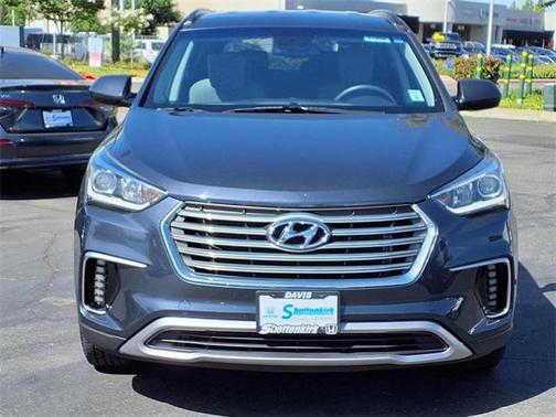 2018 Hyundai SANTA FE SE