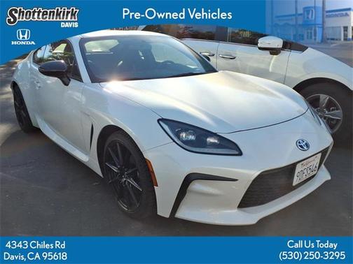 2023 Toyota GR86 Premium
