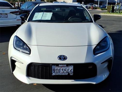 2023 Toyota GR86 Premium