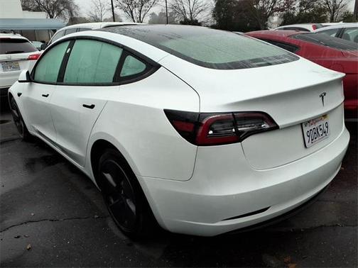 2022 Tesla Model 3 Standard Range