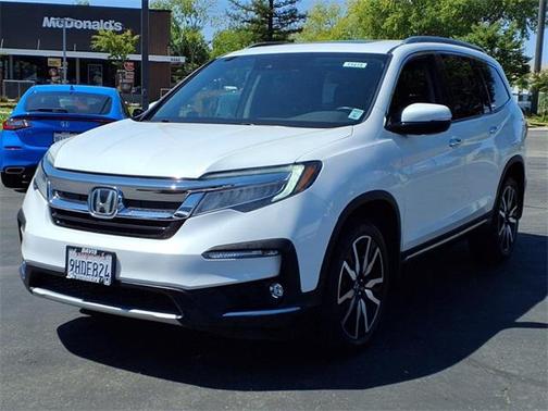 2020 Honda Pilot AWD Elite