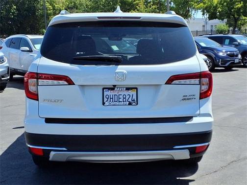 2020 Honda Pilot AWD Elite