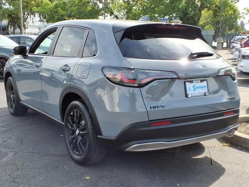 2026 Honda HR-V 2WD Sport