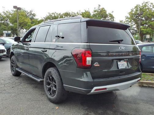 Forged Green Metallic 2022 Ford Expedition Timberline