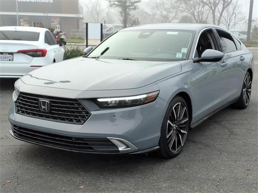 2023 Honda Accord Hybrid Touring