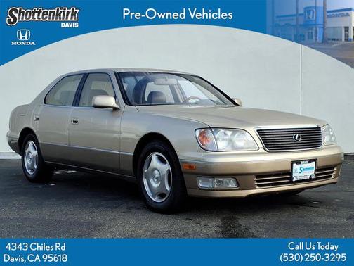 1999 Lexus LS 400 Base