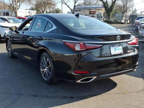 2023 Lexus ES 350 Base