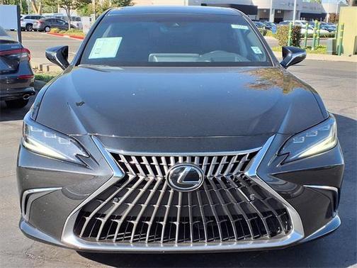 2024 Lexus ES 300h Base