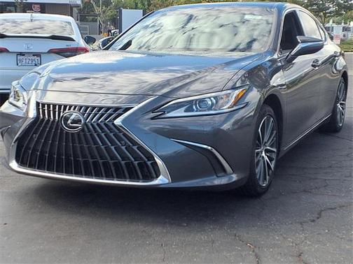 2023 Lexus ES 350 Base