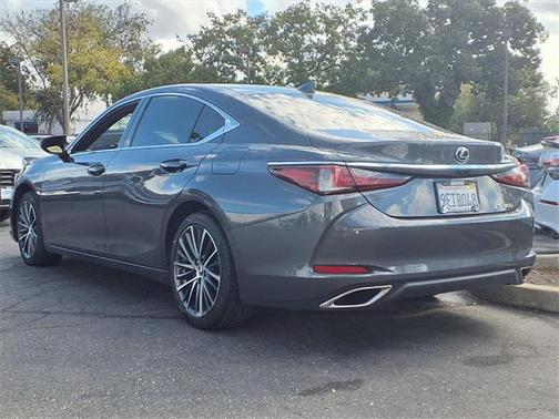 2023 Lexus ES 350 Base
