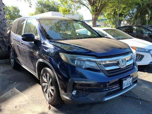 Blue 2019 Honda Pilot EX