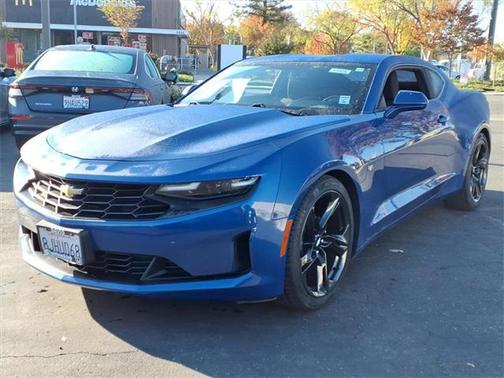 2019 Chevrolet Camaro 1LT