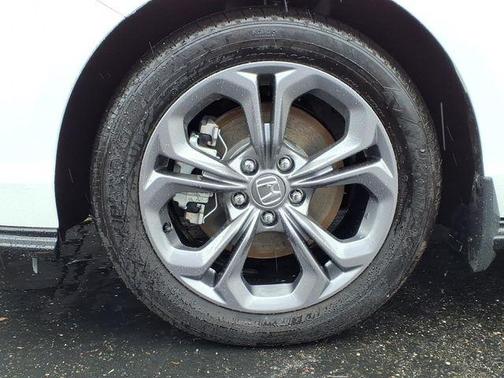Platinum White Pearl 2024 Honda Accord Hybrid EX-L