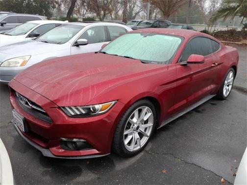 2015 Ford Mustang EcoBoost Premium