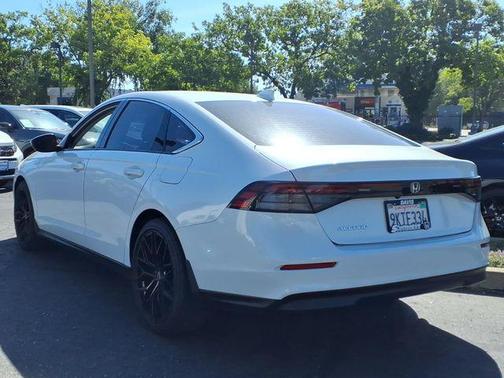 Platinum White Pearl 2024 Honda Accord EX