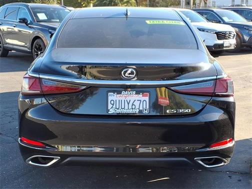 2025 Lexus ES 350 Base