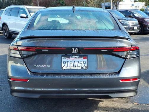 2025 Honda Accord LX 1.5T