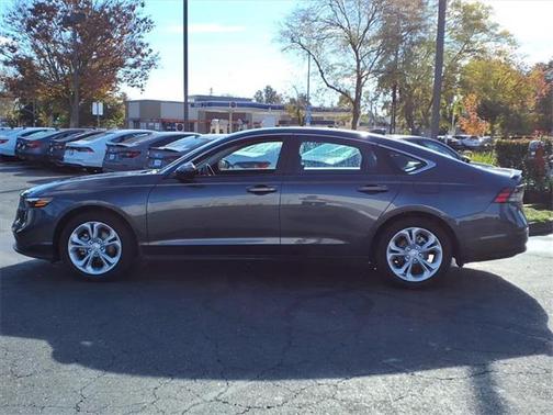 2025 Honda Accord LX 1.5T