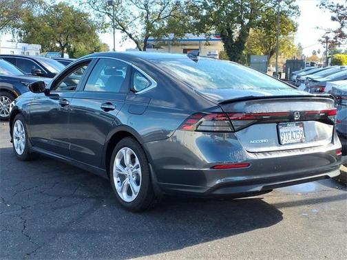 2025 Honda Accord LX 1.5T