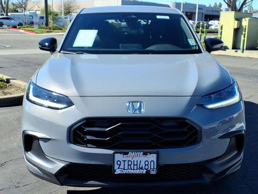 2025 Honda HR-V 2WD Sport