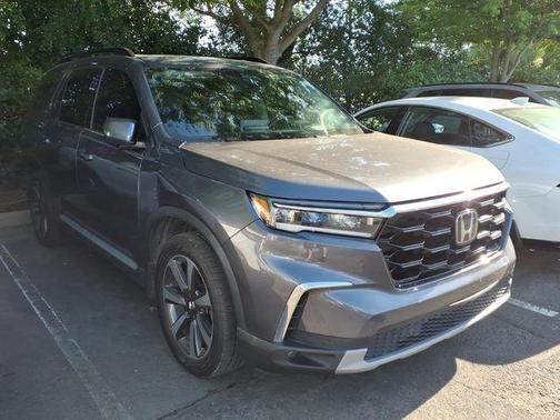 Gray 2023 Honda Pilot AWD Elite