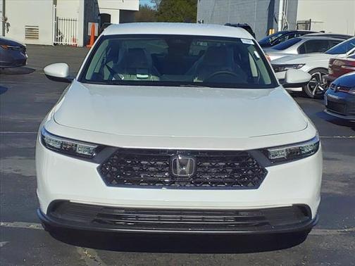 2025 Honda Accord LX 1.5T
