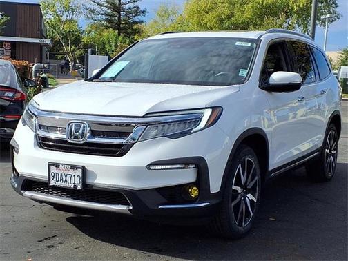 2022 Honda Pilot AWD Elite