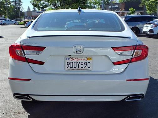 Platinum White Pearl 2022 Honda Accord Sport 1.5T