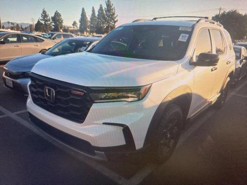 2023 Honda Pilot AWD TrailSport