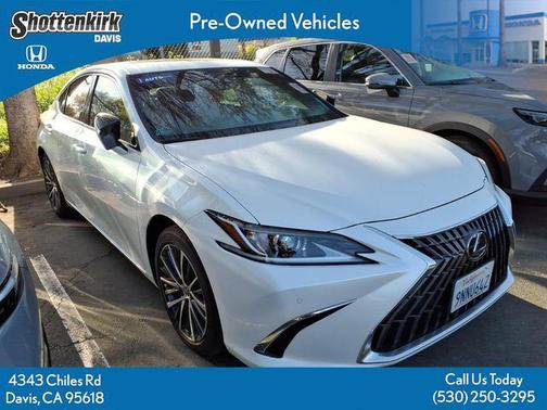 2024 Lexus ES 300h Base