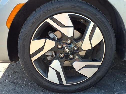 Steel Gray 2025 Kia Soul GT-Line